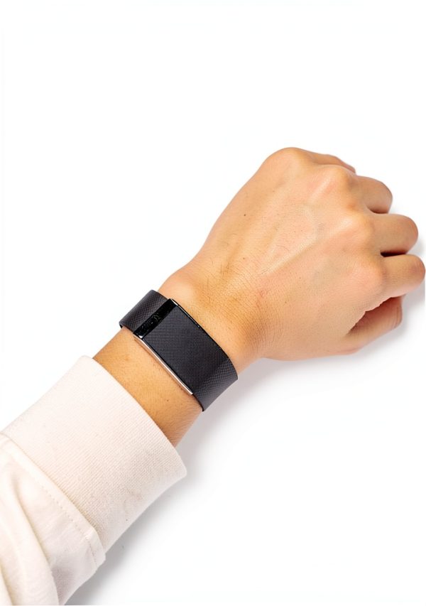 WHOOP MG Life Fitness Tracker 12‑Month Membership Obsidian Titanium-8